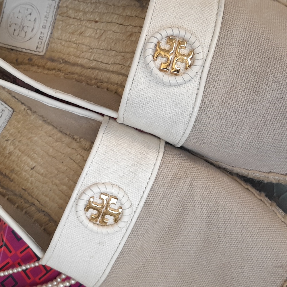 Tory Burch Gorgeous Denim Loafers! - Picture 11 of 14
